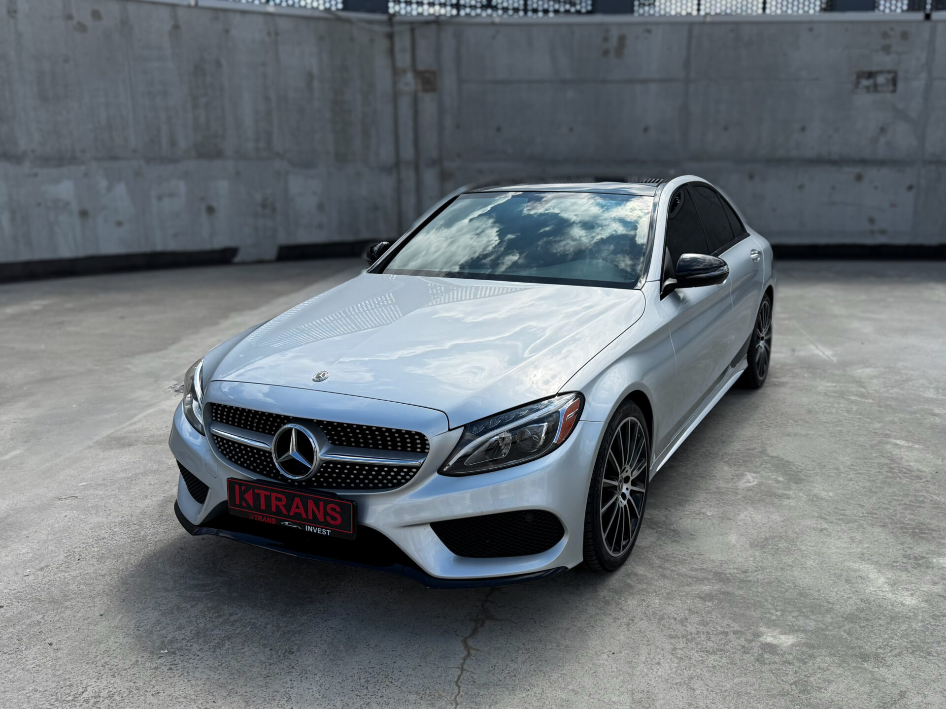 Mercedes-Benz C300