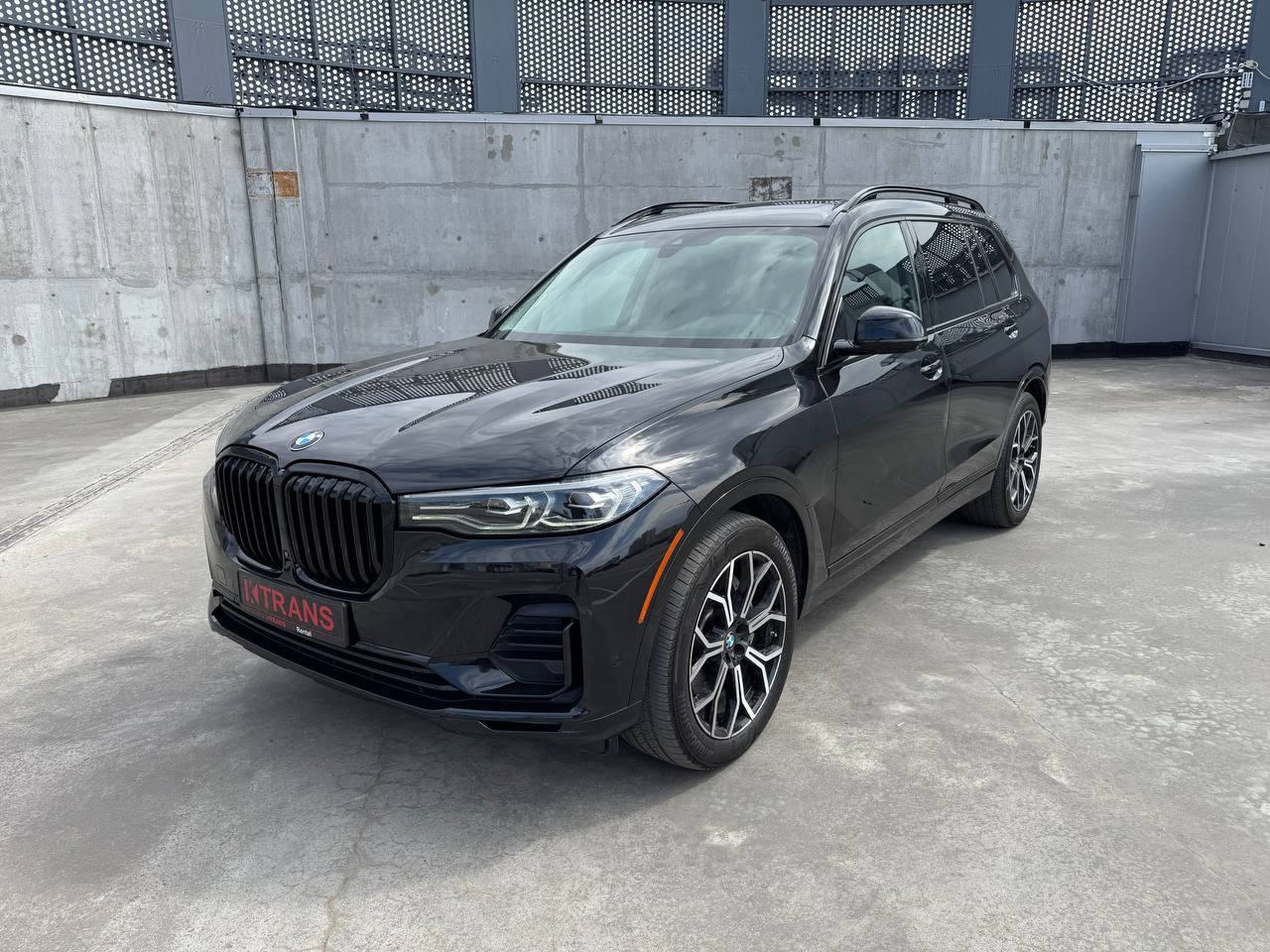 BMW X7