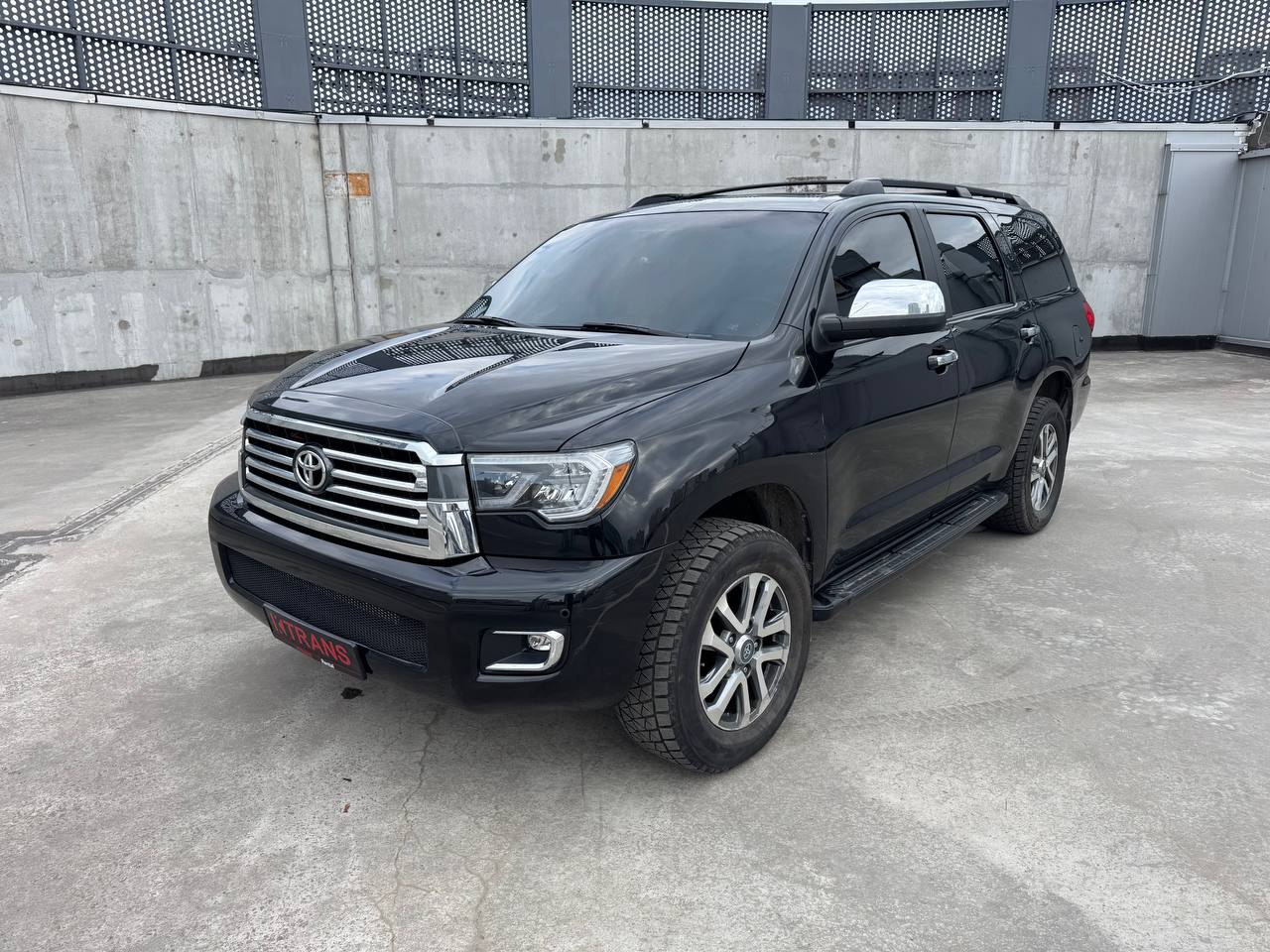 Toyota Sequoia