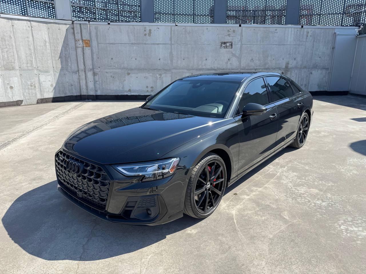 Audi A8 L